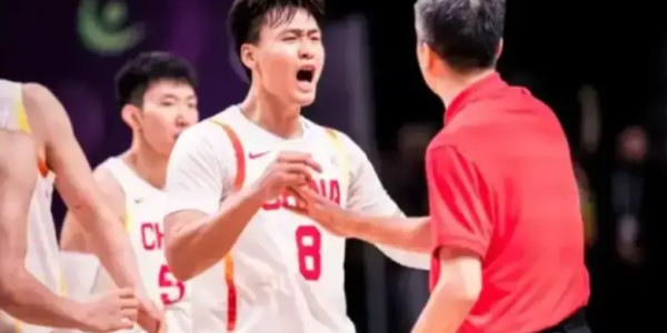 kaiyun体育中国站-争议！FIBA替中国台北半场开香槟，赛后疑阴阳中国男篮，幸亏没输