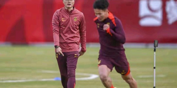 kaiyun-迪拜拉练终章：国足2-2战平乌兹别克斯坦 林良铭谢文能进球
